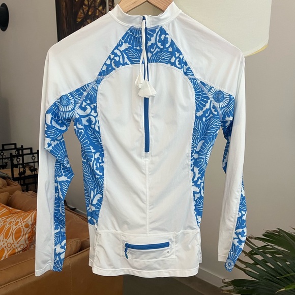 Lululemon One Love Rashguard - Picture 4 of 4